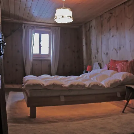 Casa vacanze Tgesa Ferrera *